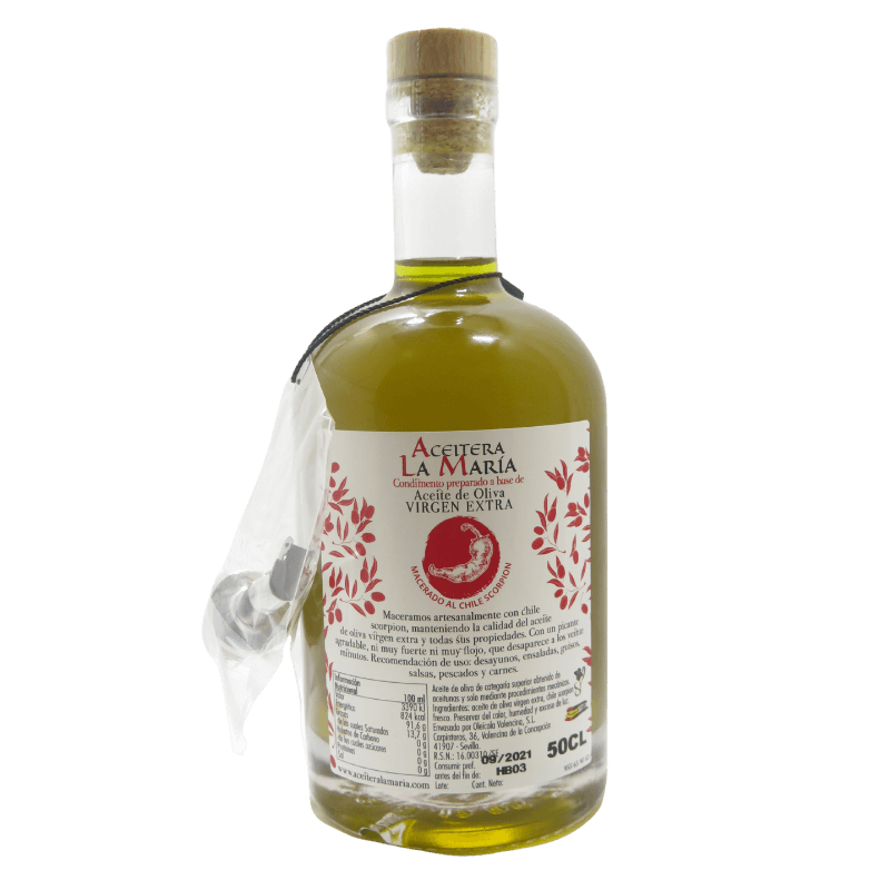 Aceite De Oliva Virgen Extra Macerado Al Chile Scorpion 50 Cl Con Vertedor Metálico
