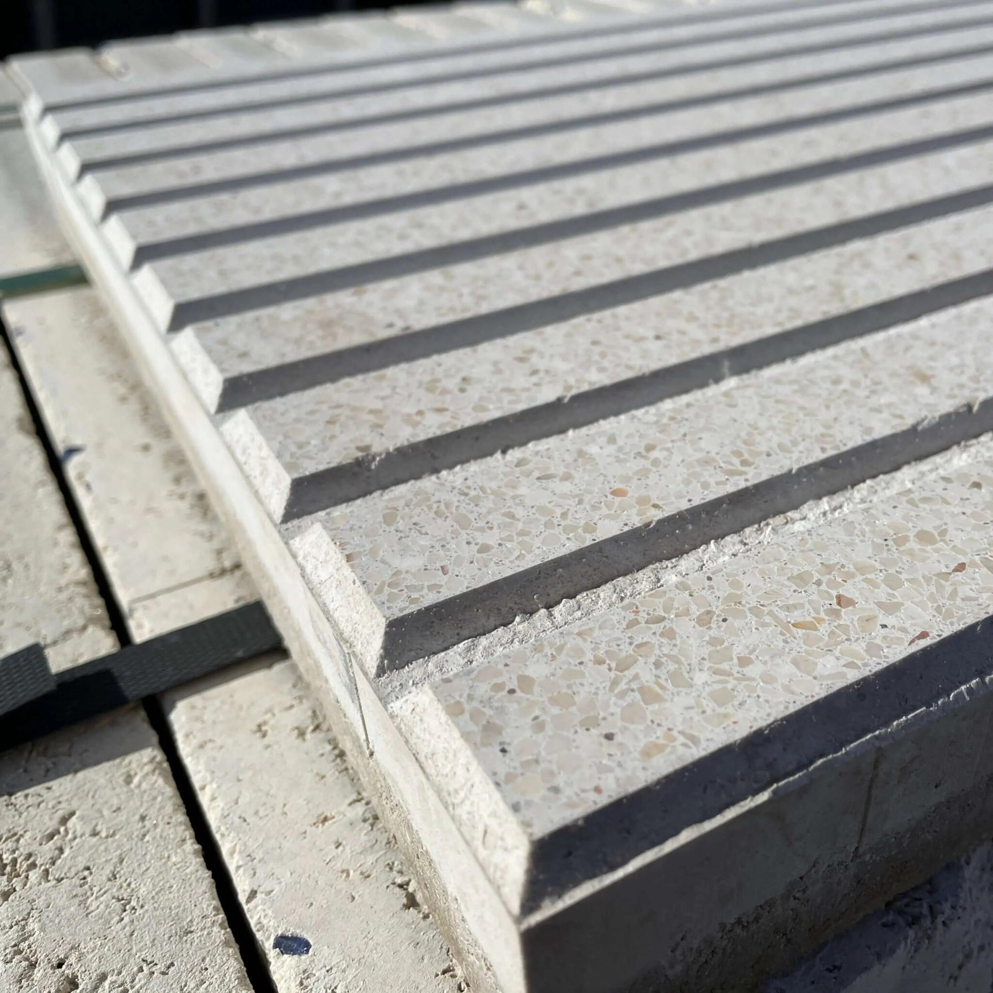 Losa Rectangular / Palet - 50 Unidades | 12 M² / 60x40x5 Cm. / Blanco_2