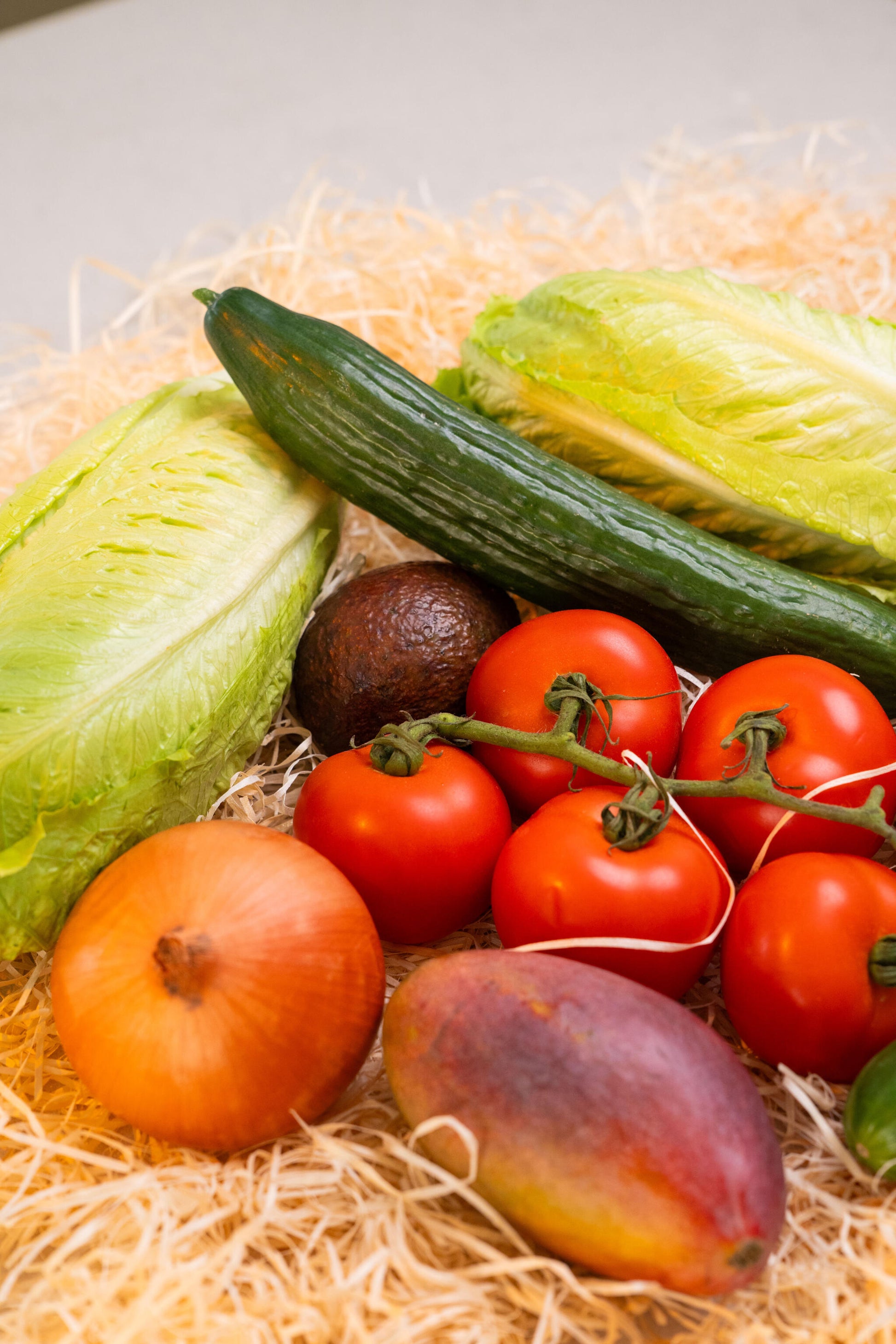 Cesta de frutas y verduras ecológicas ideales para ensalada 4-5 kg_4