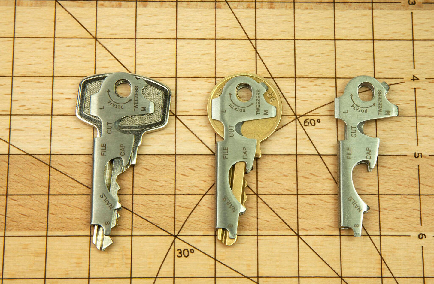 Keytool- Llavero Con 8 Herramientas En 1_1