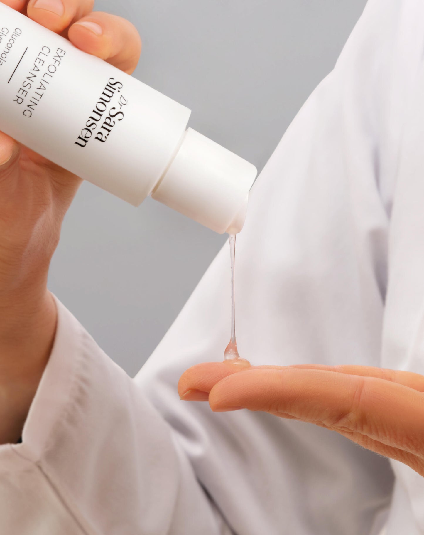 Limpiador facial exfoliante 100ml_1
