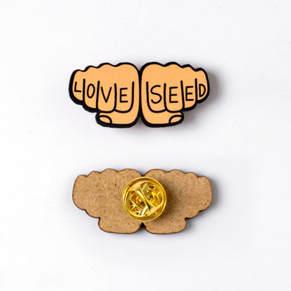 Love Seed Pin | Accesorio Moderno Y Original Para Chaquetas, Mochilas Y Bolsos_1
