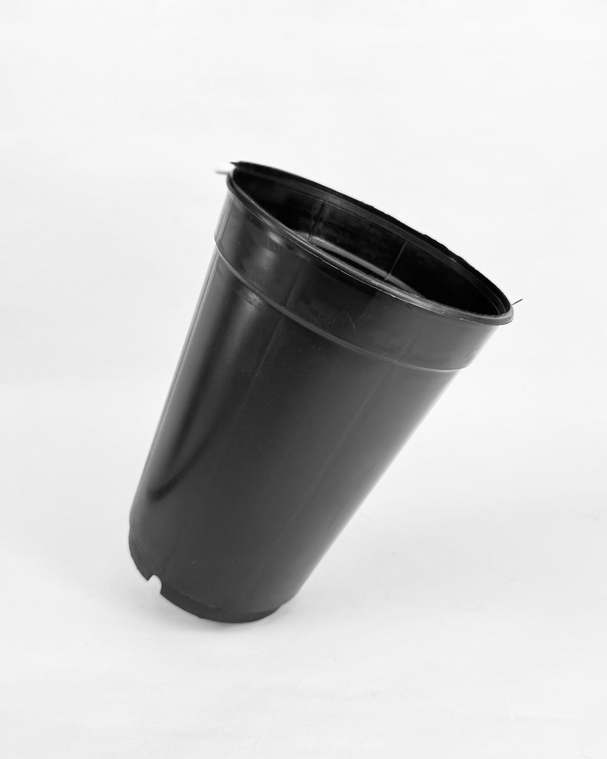 Maceta Tubular 16cm 1.4l_0