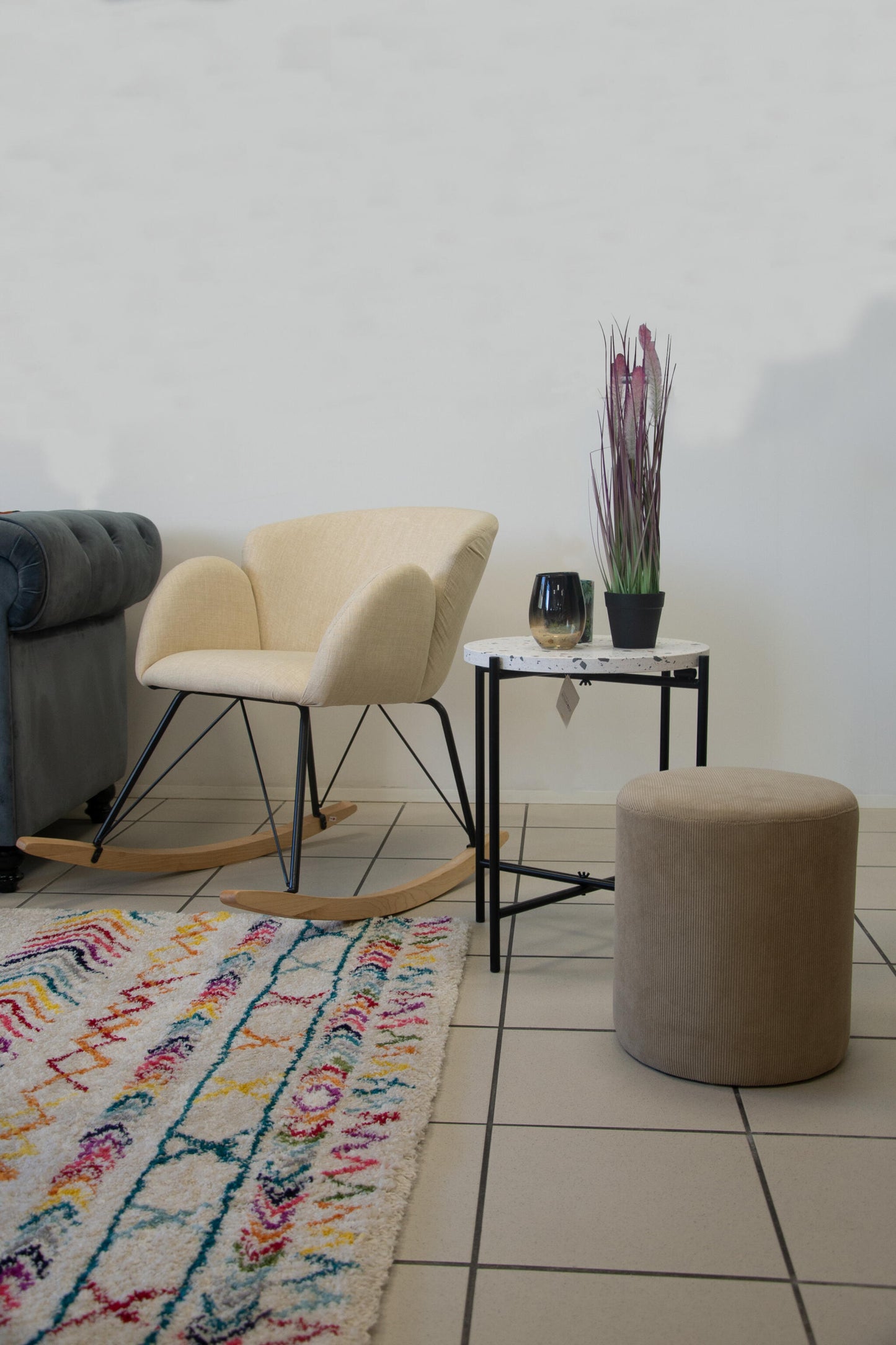 Mecedora , Mecedora Mecedora Tela Beige Madera Y Pata De Metal 86x62x72cm- Muebles De Sala_4