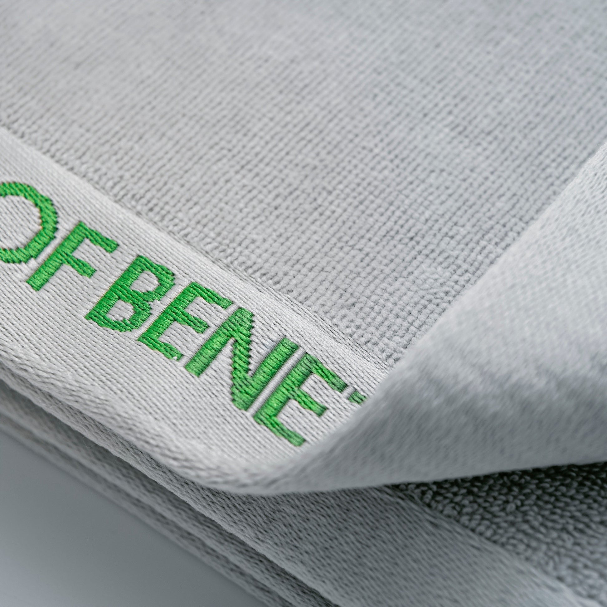 Toalla De Playa 90x160cm 380gsm 100% Algodón Velour Gris Con Logo Neutral Be