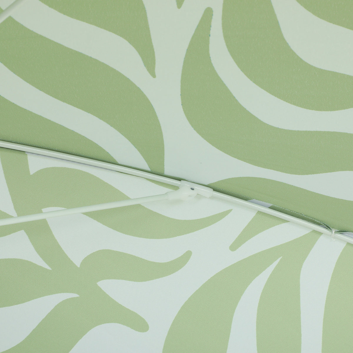 Outsunny Sombrilla De Playa Con Flecos Ø180cm Altura Ajustable Inclinación Verde_4