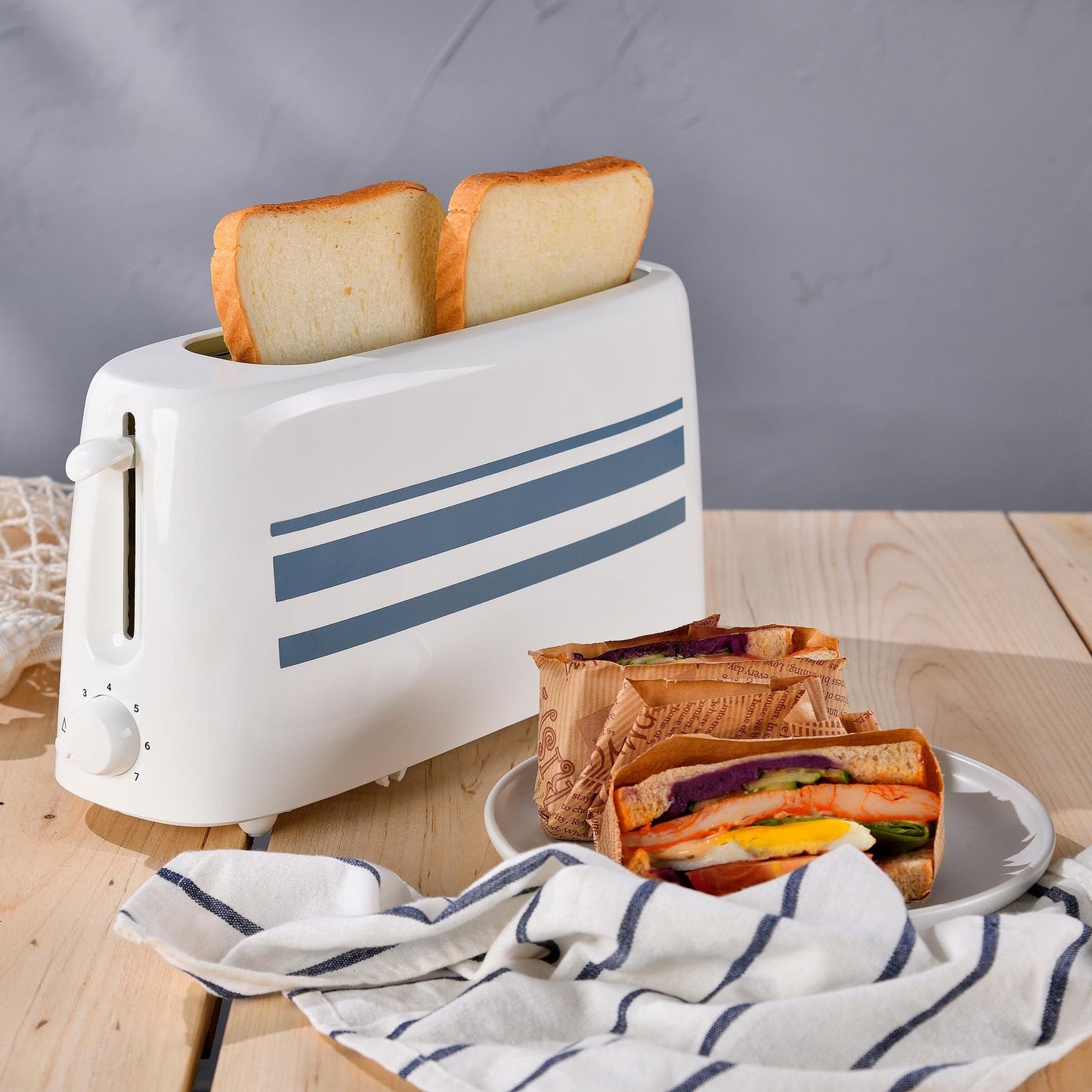 Tostadora Para 2 Rebanadas Noia Con 7 Velocidades 700w Bergner_1