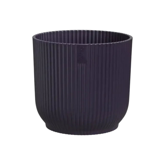 Macetero reciclado Winery morado Elho 16 cm