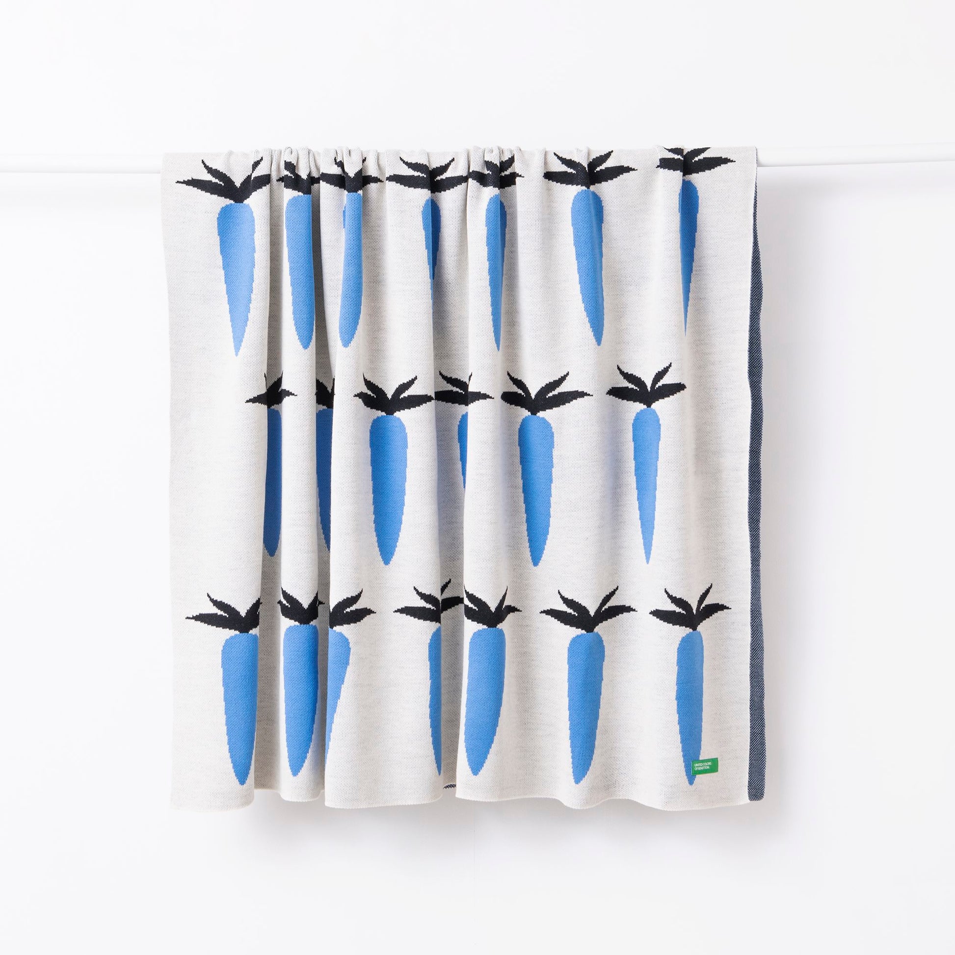 Manta 140x190cm 100% Acrilico 1000gr Zanahoria Azul Benetton_2