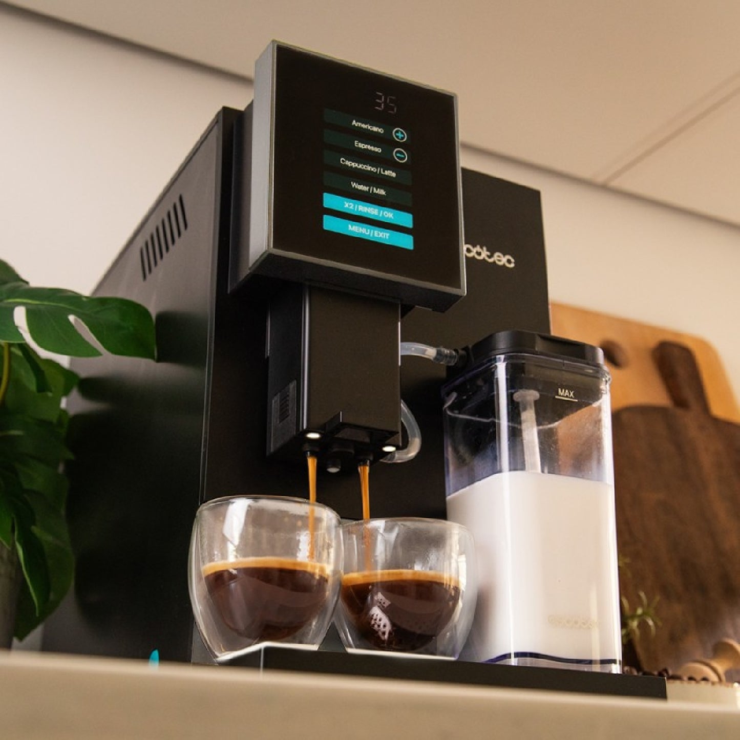 Cecotec Cafetera Superautomática Cremmaet Compactccino Black Silver_3