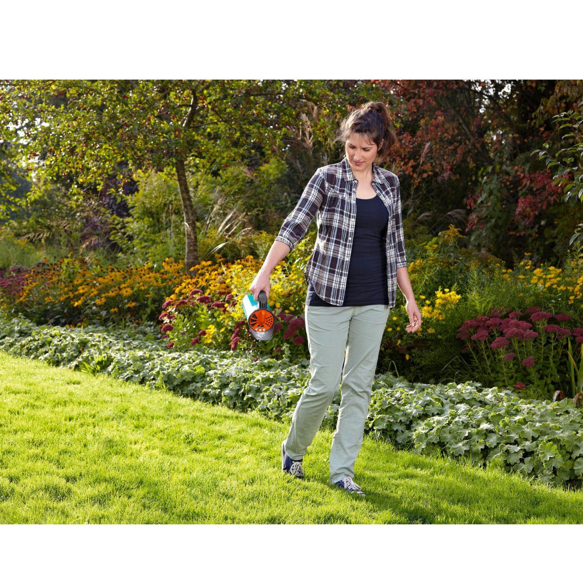 Esparcidor pequeño GARDENA