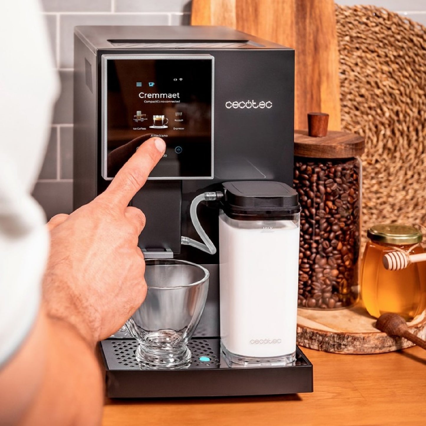 Cecotec Cafetera Superautomática Compacta Cremmaet Compactccino Connected Black Silver, 19 Bares, Pantalla, Wifi_3