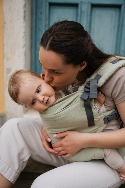 Mochila Portabebé Evolutiva Adaptable Boba X Linen Willow_2