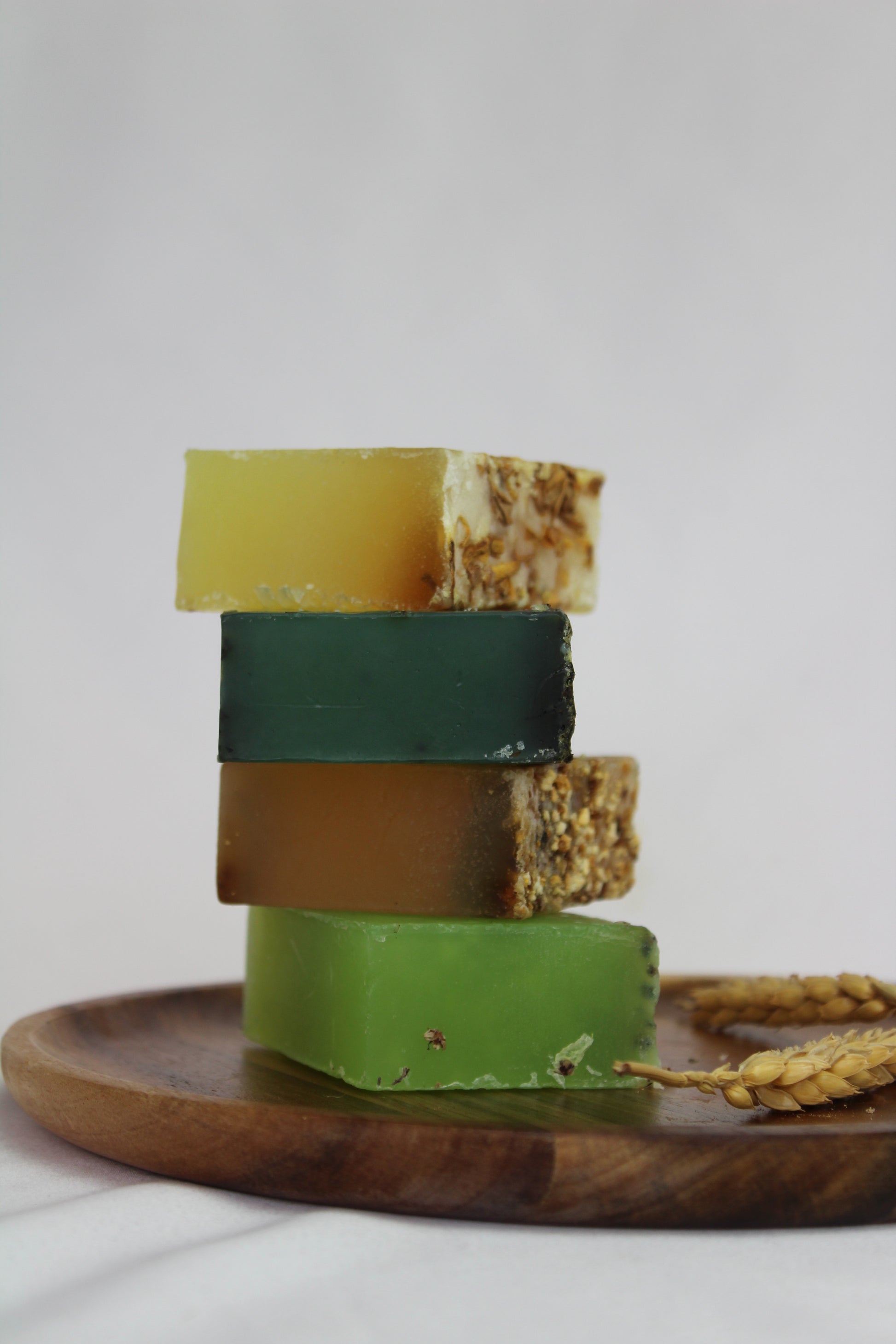 Jabón natural de glicerina menta y hojas de hierbabuena Planeta Huerto 100 g