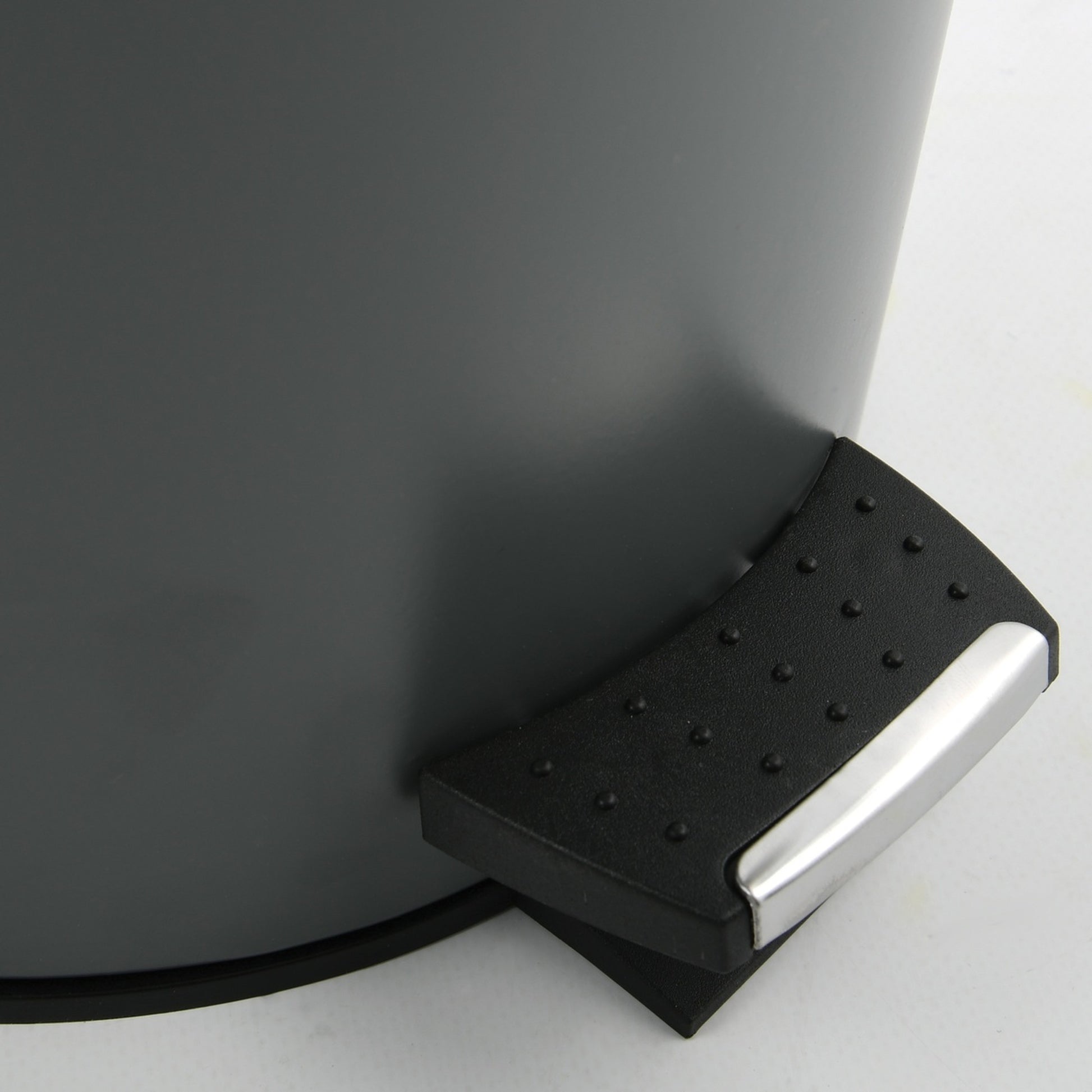 Cubo De Basura Con Pedal Adonis Antracita Mate 5l_2