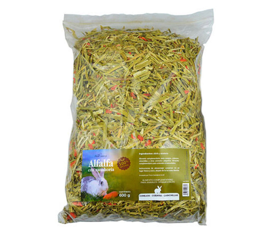 Alfalfa Con Zanahoria - Bolsa De Heno 600 G - Alimento Complementario 100% Natural Para Conejos, Cobayas Y Chinchillas_0