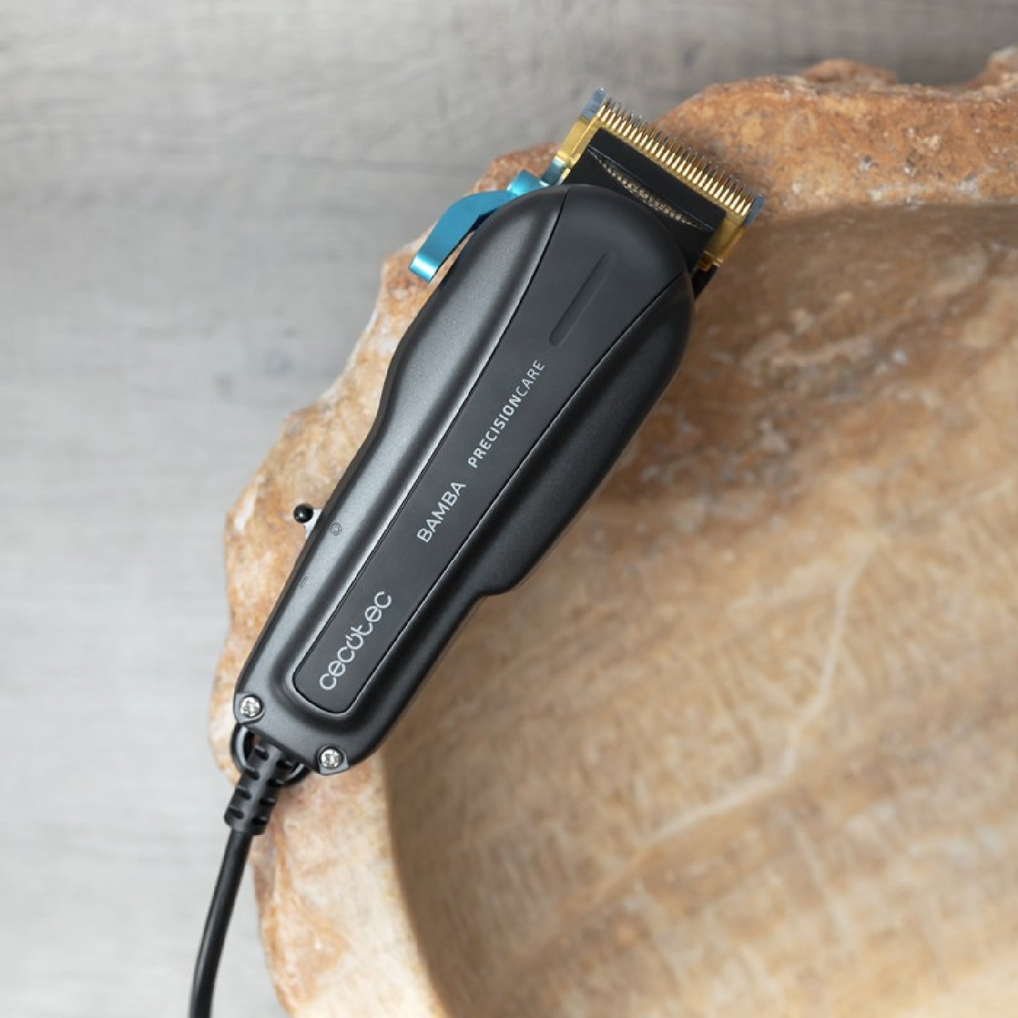 Cecotec Cortapelos Con Cable Precisioncare Proclipper Titanium_1