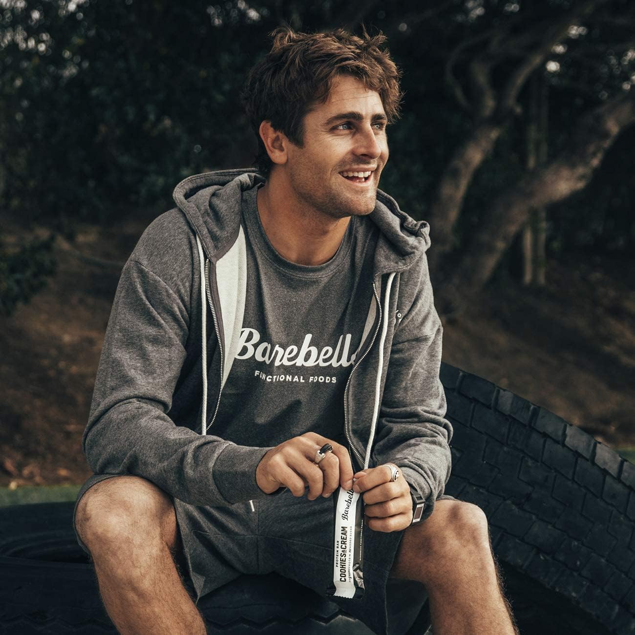 Caja De 12 Barritas de 55gr Sabor Cookies & Cream Barebells_2