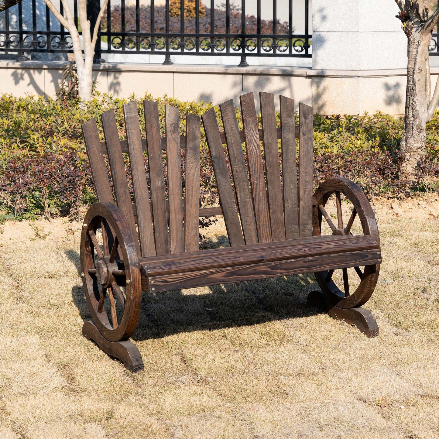 Outsunny Banco De Madera Con Apoyabrazos En Forma De Rueda 108x66x95 Cm Marrón_1