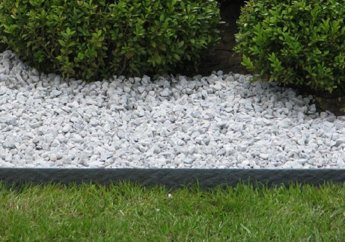 Bordillo Ecolat 100% Plástico Reciclado (paquete 4x 1,2mx1cmx14cm).