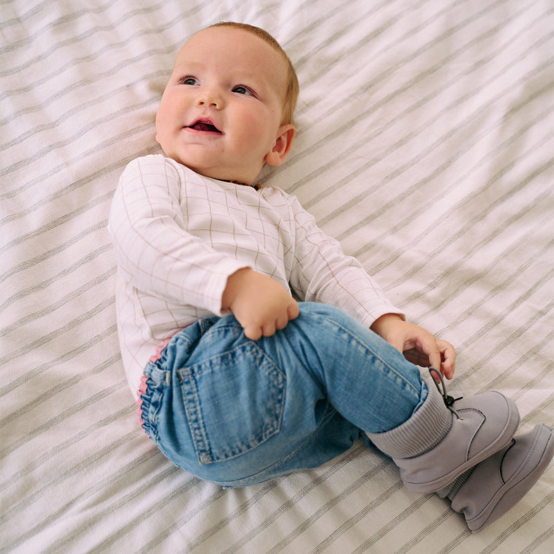 Booties De Porteo, Momawo, Color Grey. Talla 0_3