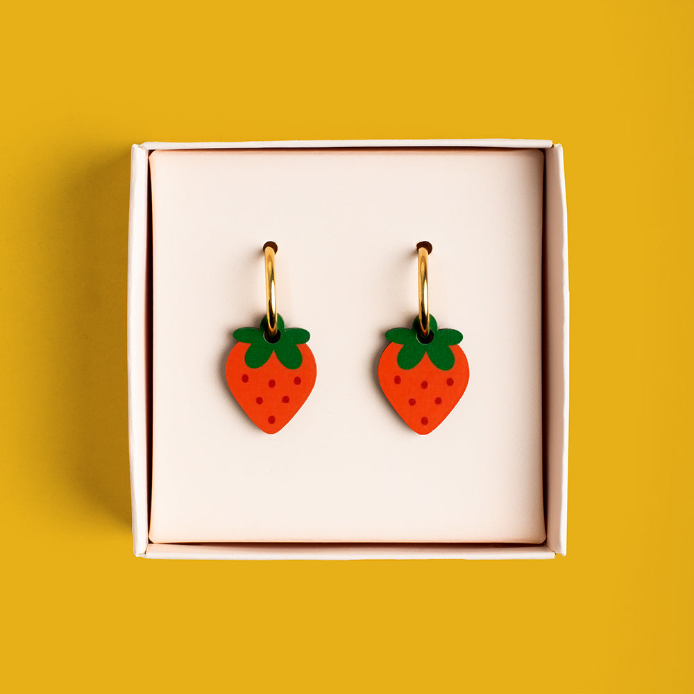 Pendientes Strawberry De Madera | Joyería Artesanal, Ligera Y Elegante | Diseño Natural Y Original_1