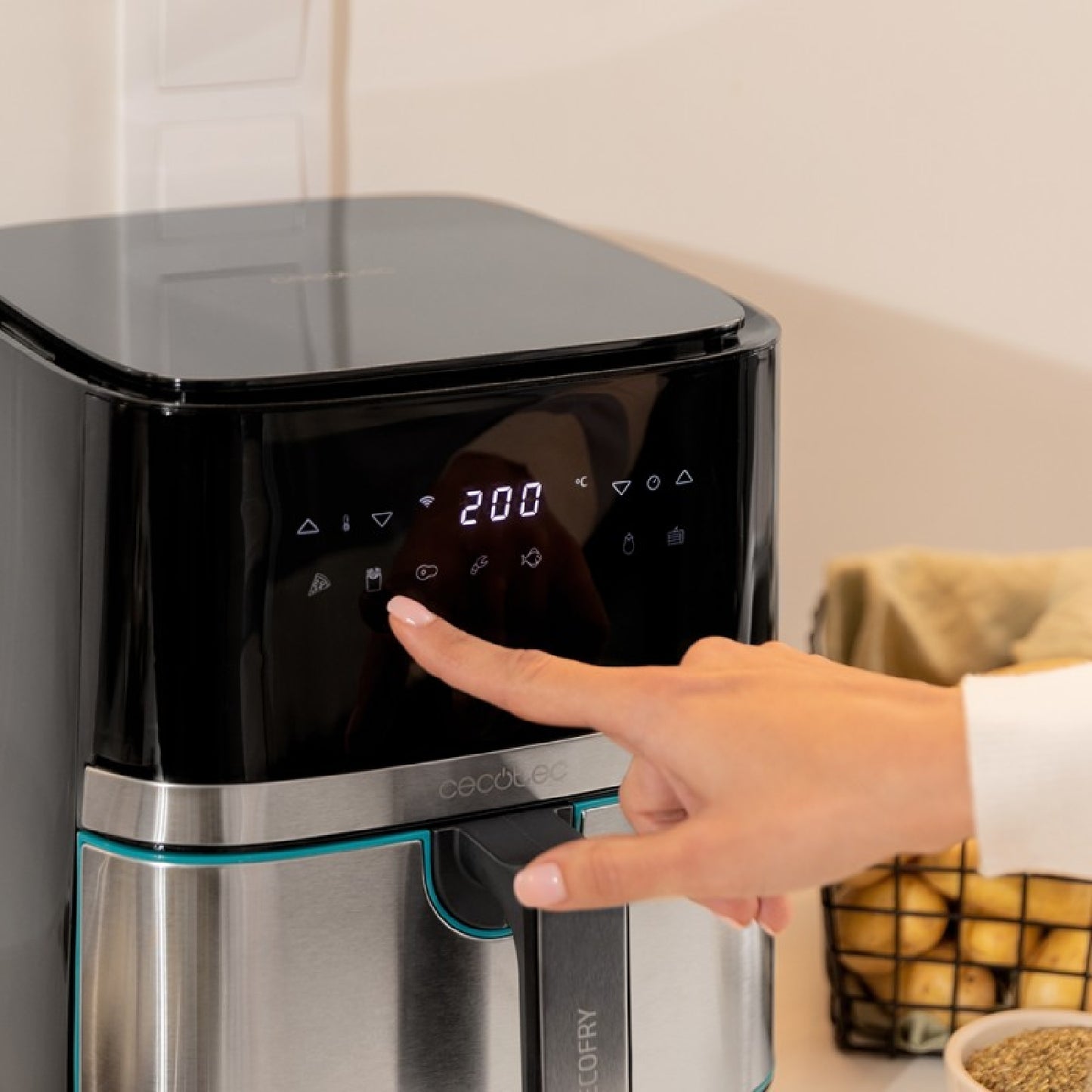 Freidora Sin Aceite De 5,5 L De Aire Caliente Cecofry Full Inox 5500 Connected. 1700 W, Dietética Y Digital, Control App, Temperatura Y Tiempo Regul_3