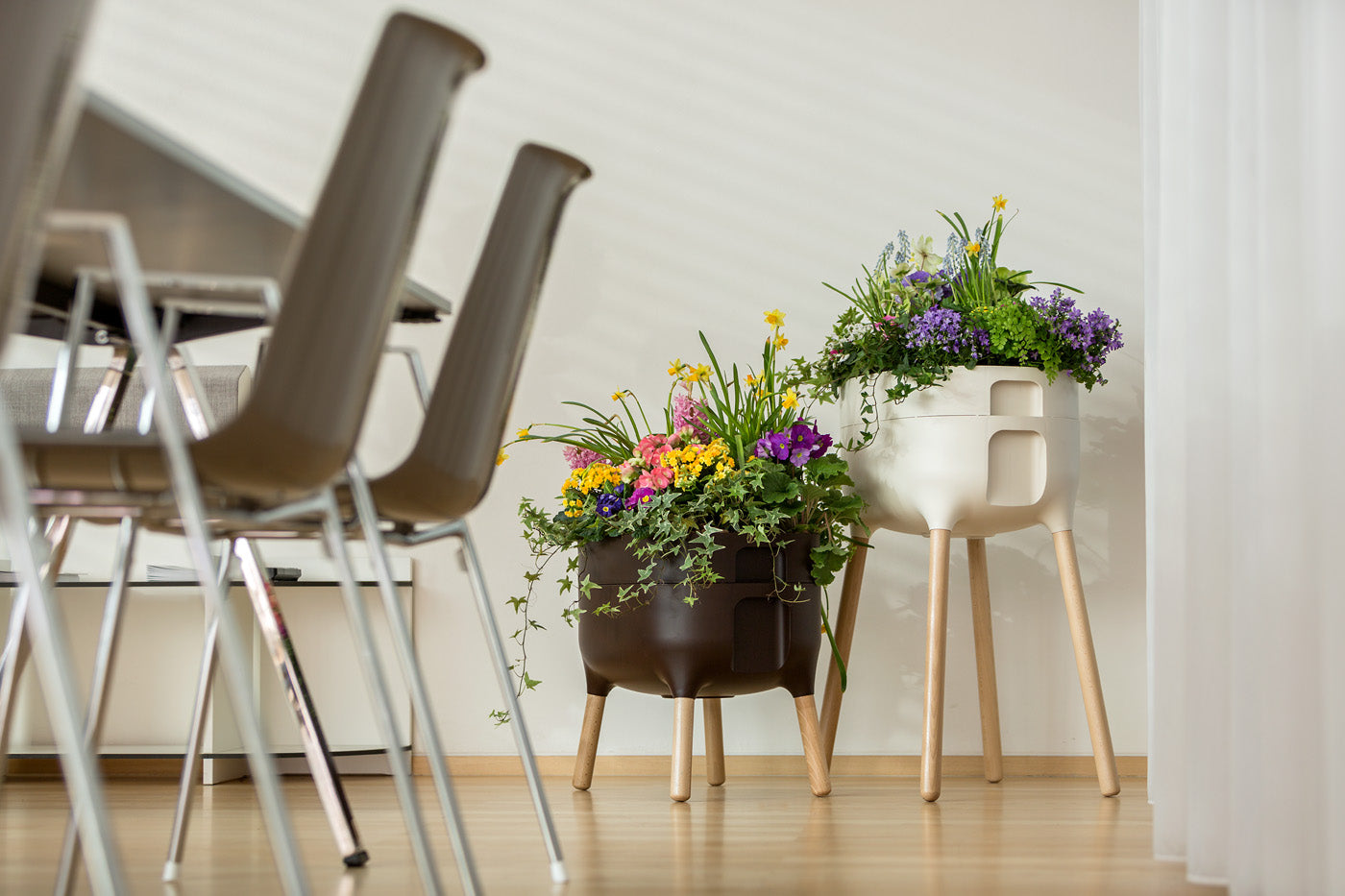 Jardinera Elevada Urbalive Low Verde Claro Marrón.