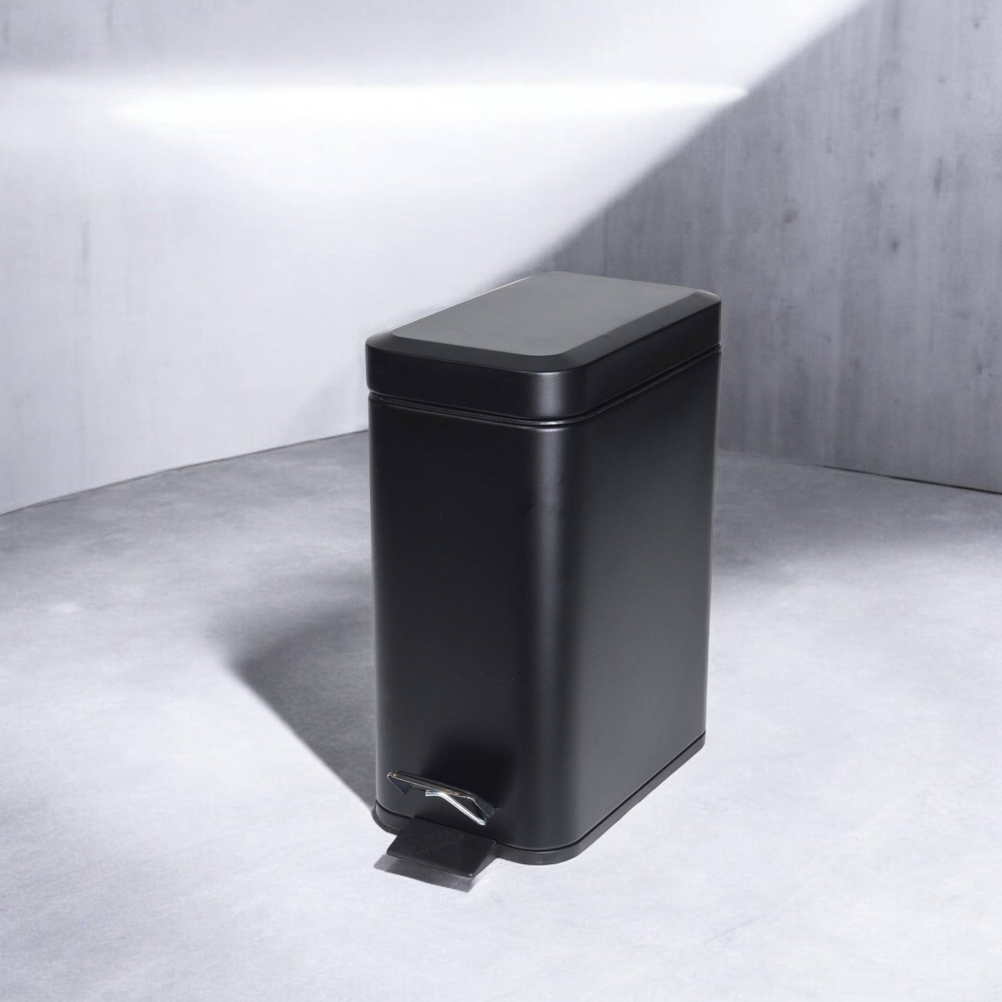 Cubo Con Pedal 5l Metal Negro