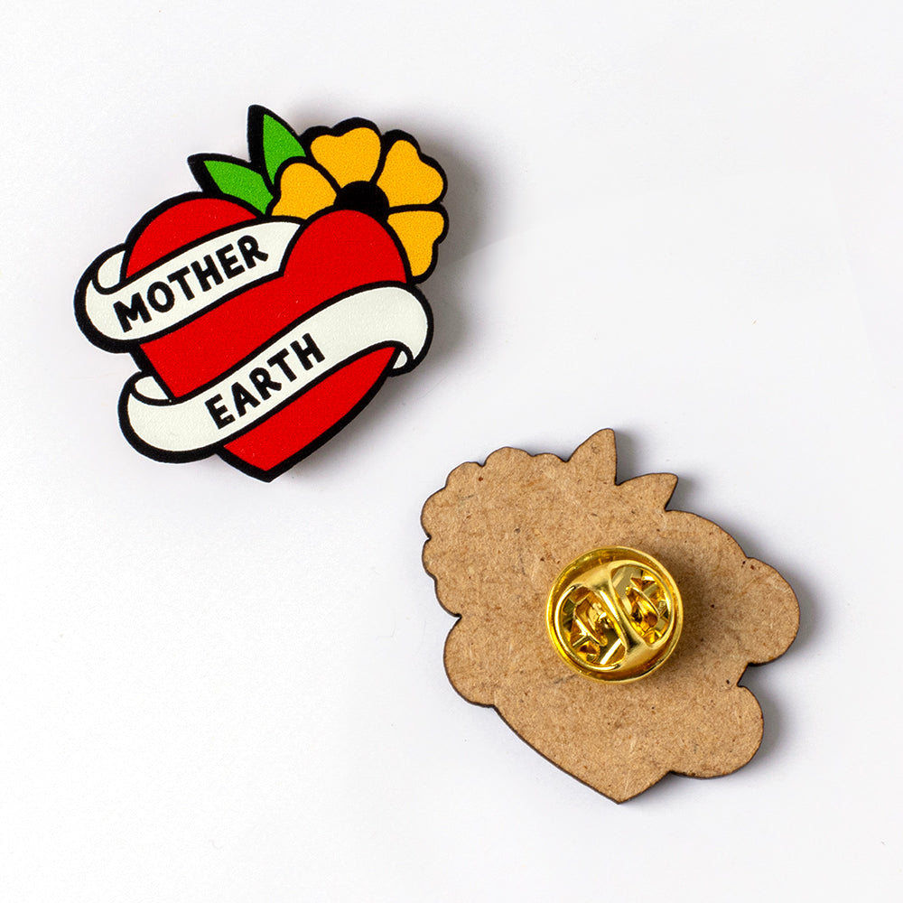 Mother Earth Pin | Accesorio Moderno Y Original Para Chaquetas, Mochilas Y Bolsos_1