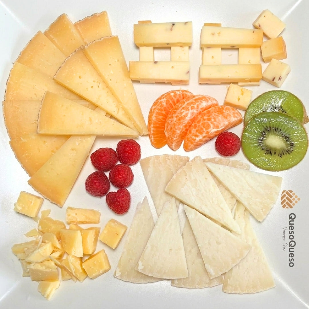 Caja De Quesos | Queso Manchego, Payoyo, Mahon Y Castellano Con Trufa | Regalo Pareja "díselo Con Quesos"_2