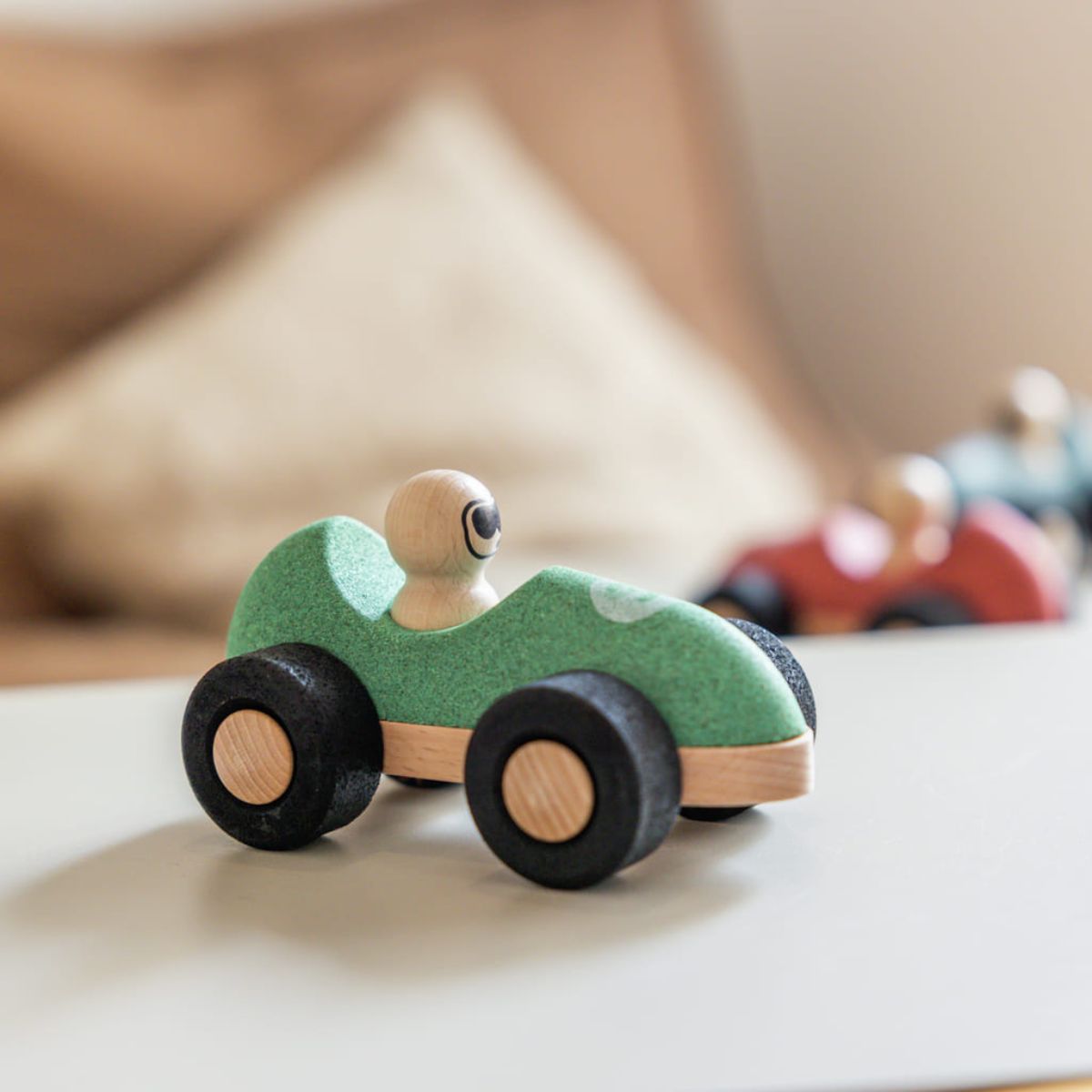 Coche Carreras E-cork Korko Verde_3