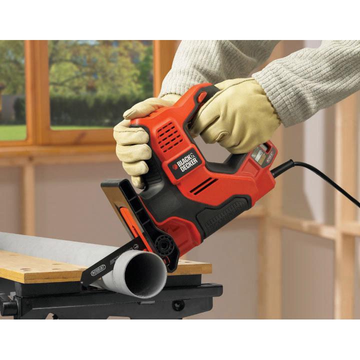 Sierra Scorpion 500W AutoSelect + 3 hojas y maletín Black+Decker RS890K-QS