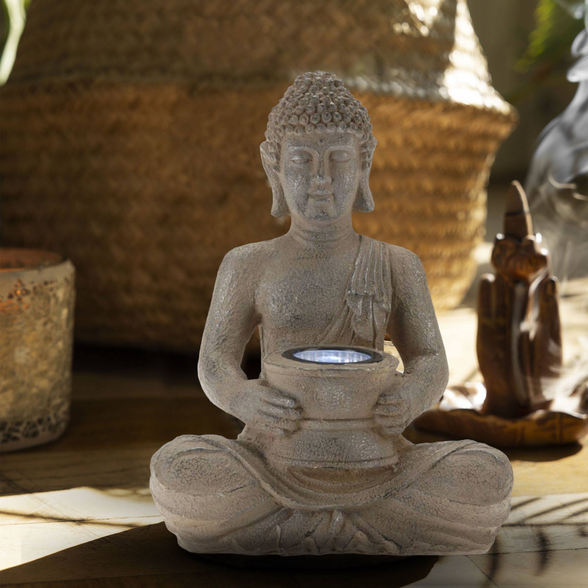 Luz Solar De Buda Polystone Plata Oxidada 21x14x28cm_3