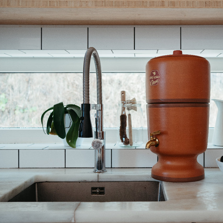 Filtro de Agua Stéfani Classic 5L Arcilla Natural – 10 L Total (5 L Filtrados + 5 L Reserva) – 47 cm Alto x 24 cm Ø_2