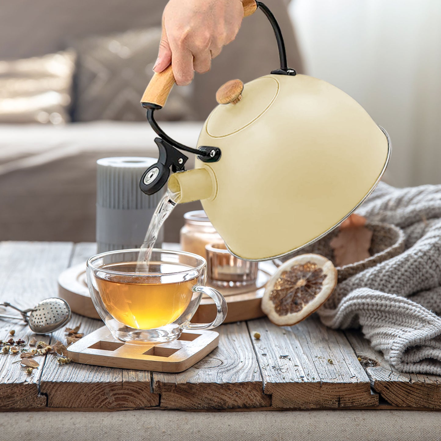 Tetera Con Silbato, Hervidor De Agua 2,5l, Inducción, Acero Inox, Vintage, Mango Madera, Briebe, Pastel, Amarillo