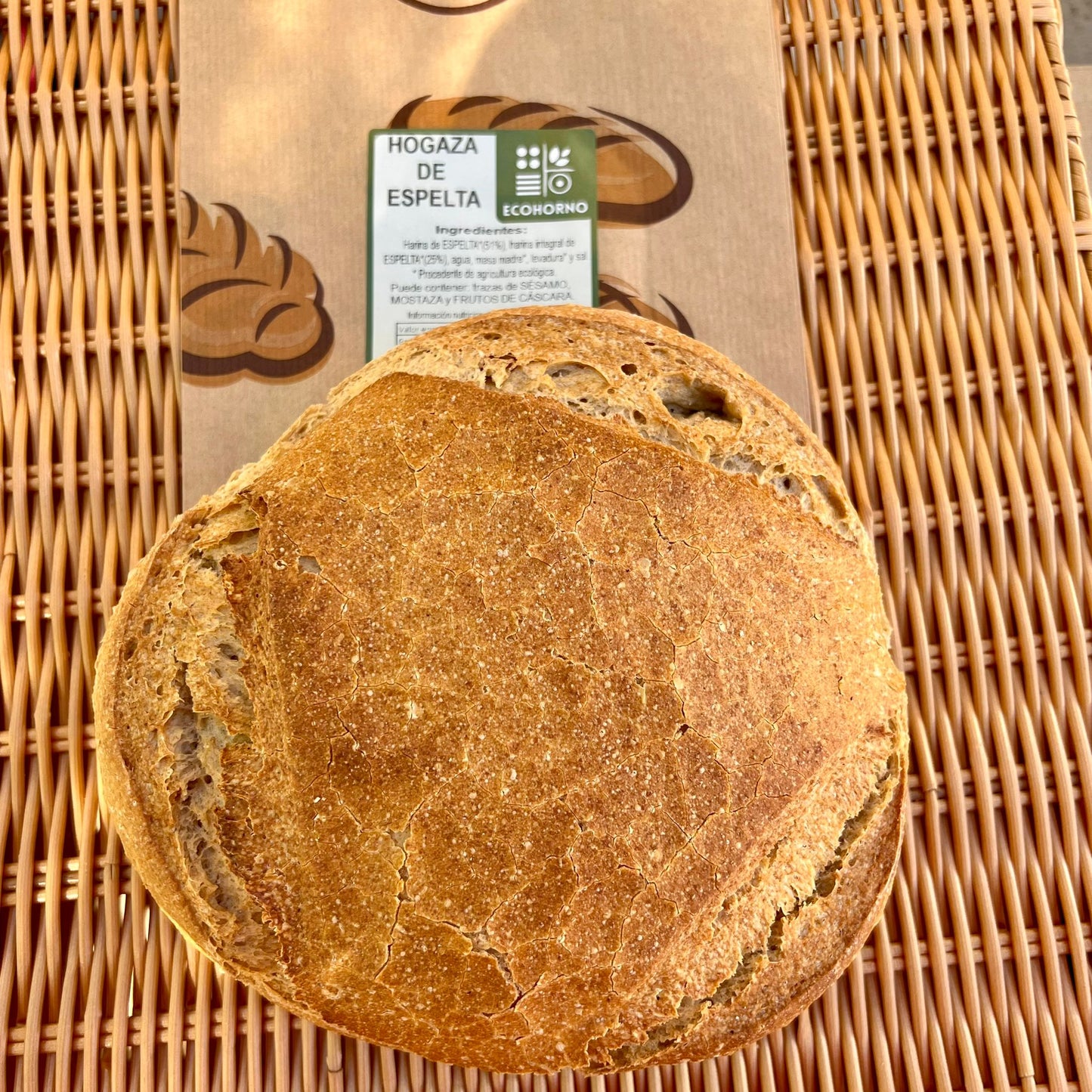 Hogaza de pan de espelta ecológica