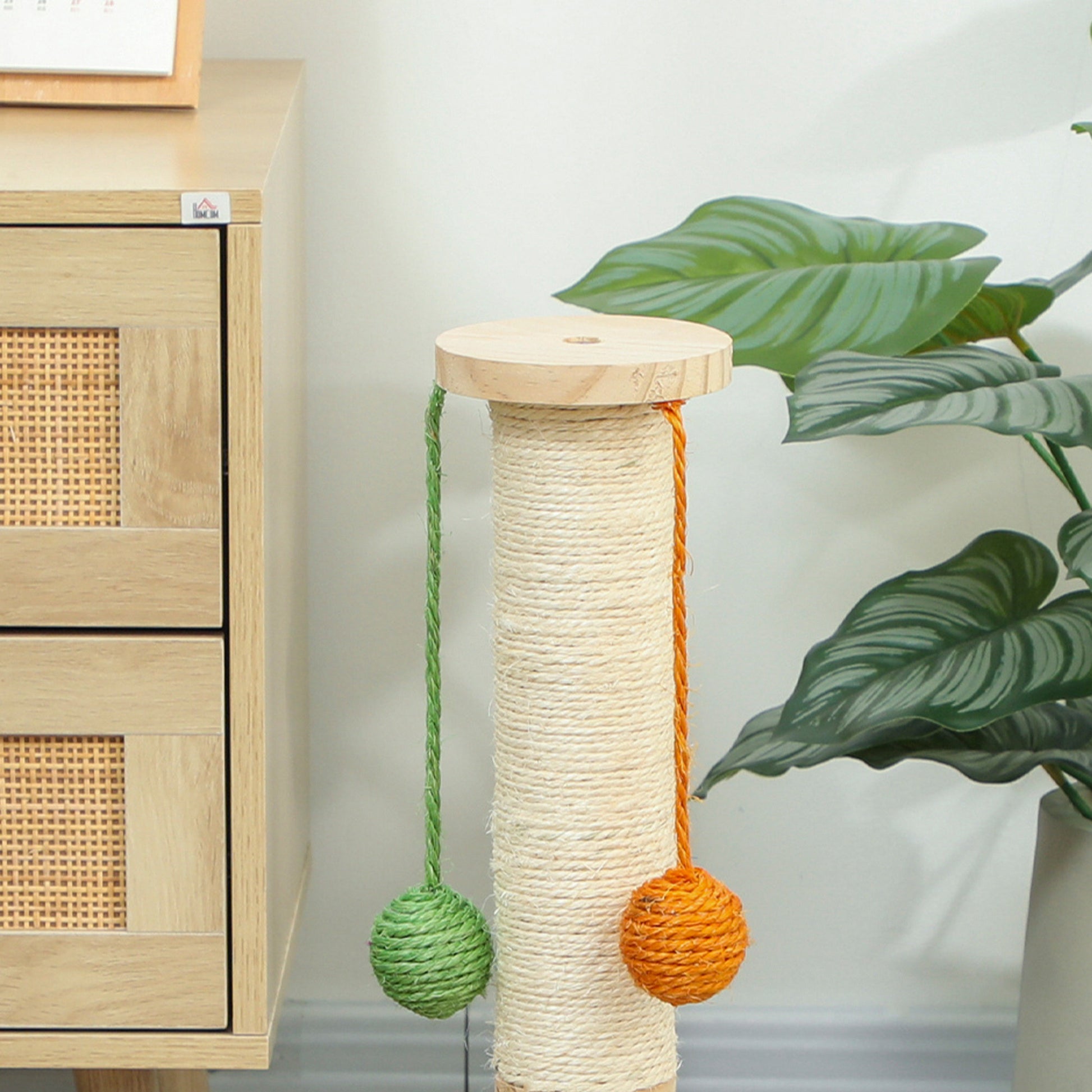 Pawhut Poste Rascador Para Gatos 56,5 Cm Con 3 Bolas Colgantes Madera Natural_4