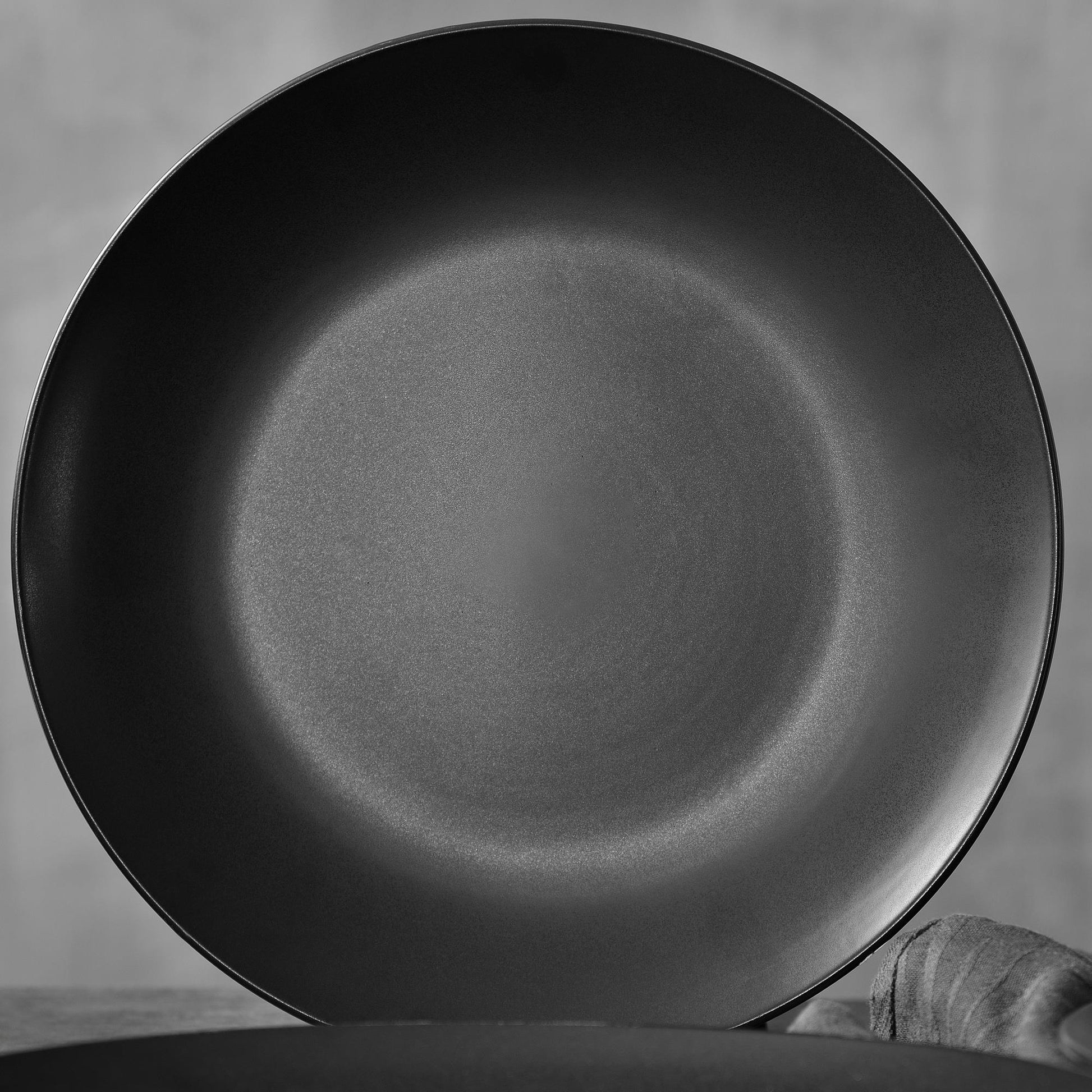 Juego De 4 Platos Ø27cm Bbq Para Carne Cerámicos Negro Bergner_2
