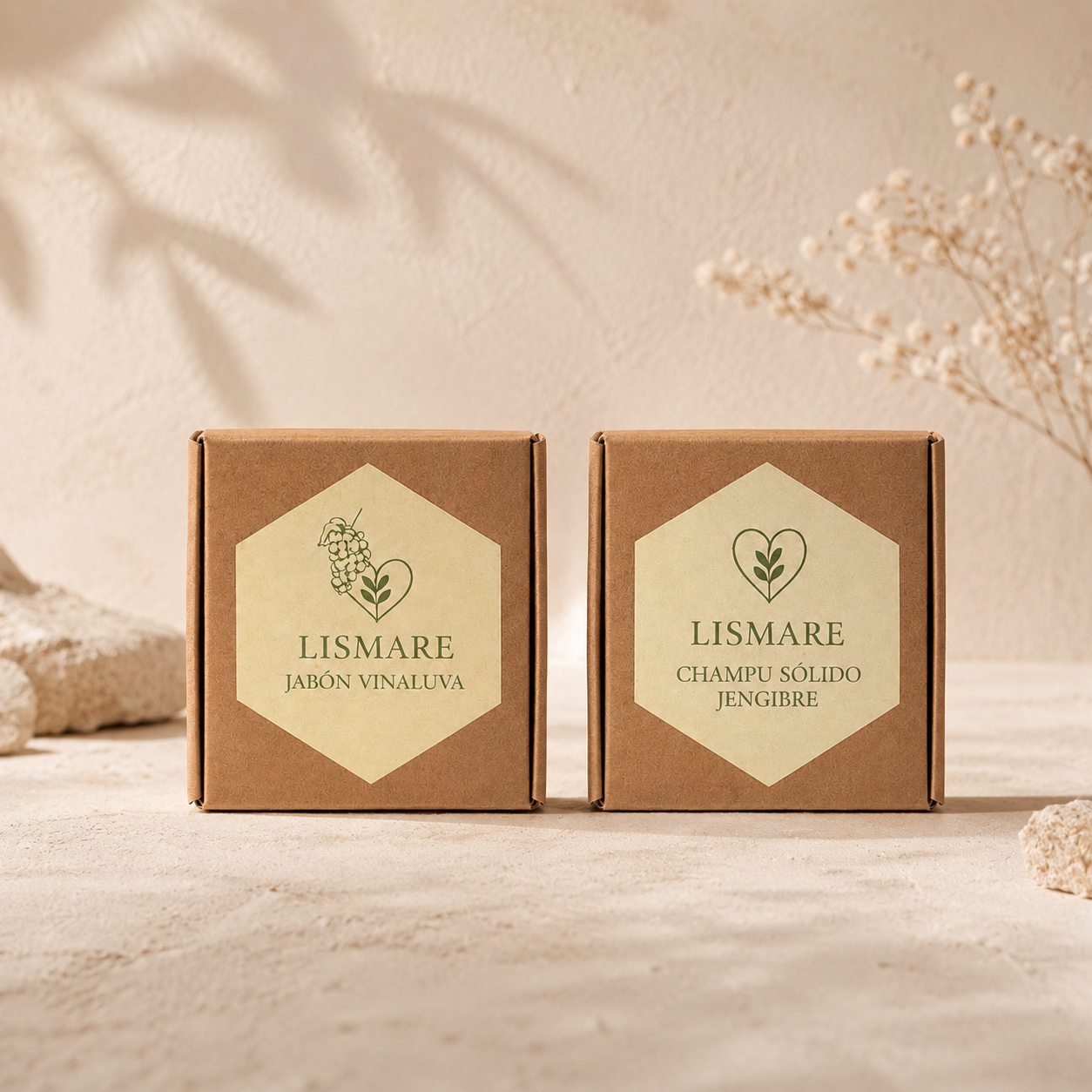 Pack Baño Sostenible Lismare: jabón sólido uva+ champú sólido jengibre_1