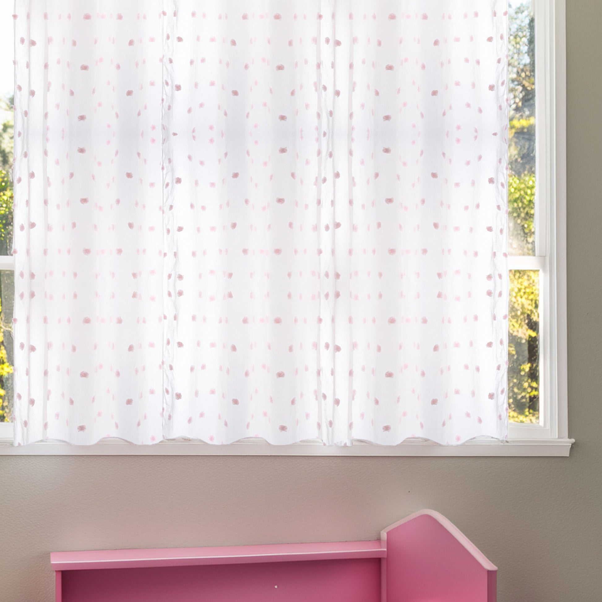 Wellhome Cortina Infantil Pompones Blanca Y Rosa_2