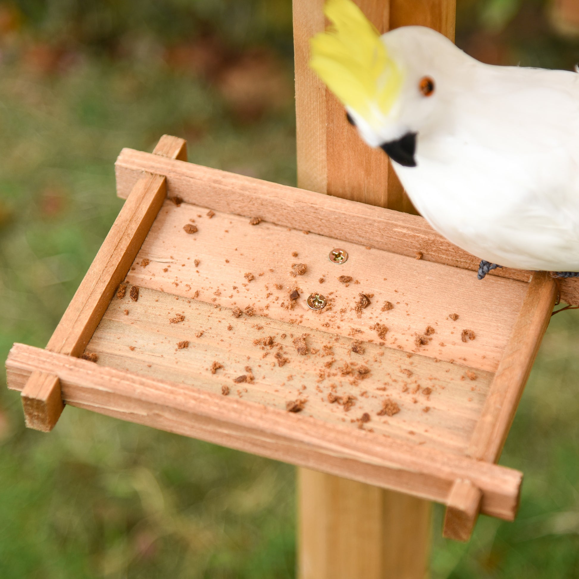 Pawhut Comedero Para Pájaros De Pie De Madera 49x45x139 Cm Con Techo Asfáltico_3