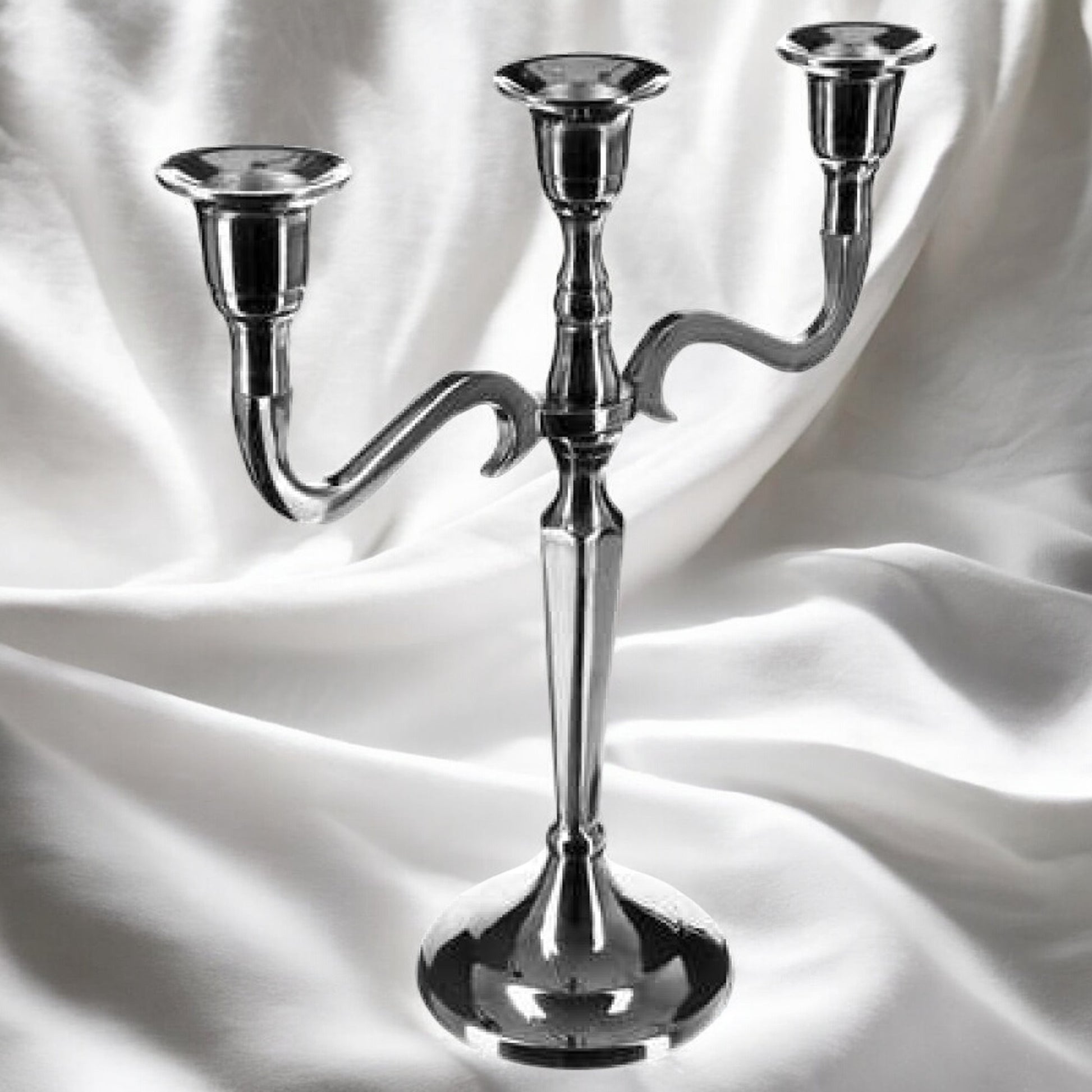 Well Home - Candelabro De Metal Moderno Con 3 Brazos 22,5x9,1x26,5cm