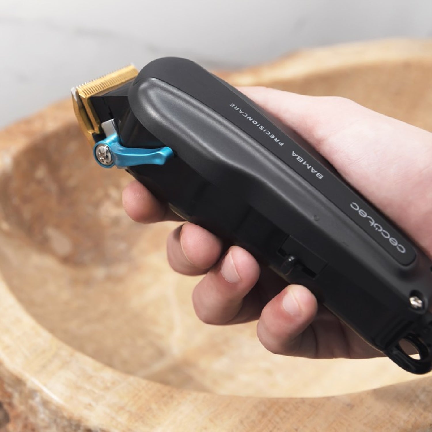 Cecotec Cortapelos Con Cable Precisioncare Proclipper Titanium_4