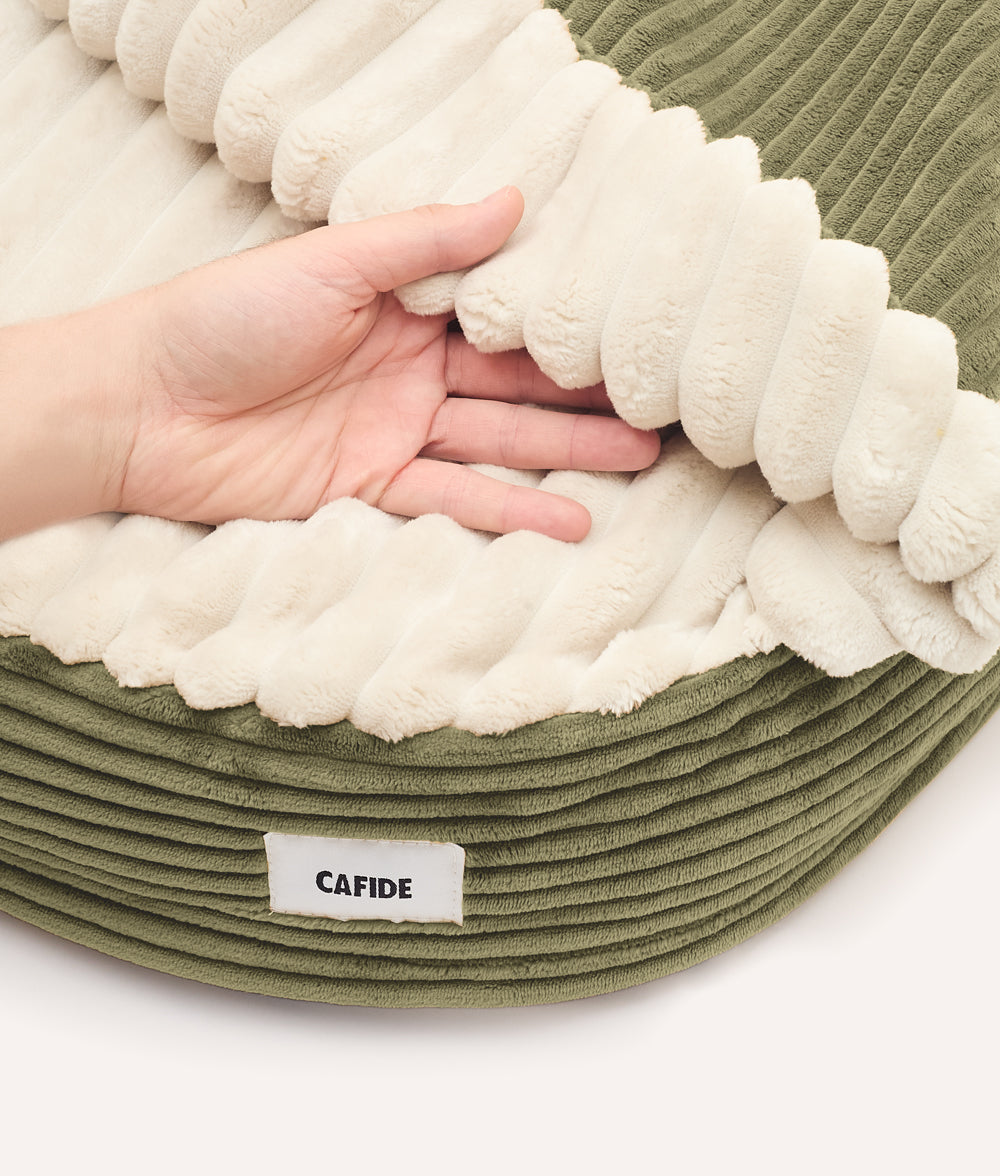 Cafide Cama Con Capucha Para Perro Con Tejido De Pana Verde. Modelo Maso. Talla M (60x80x10 Cm)_4