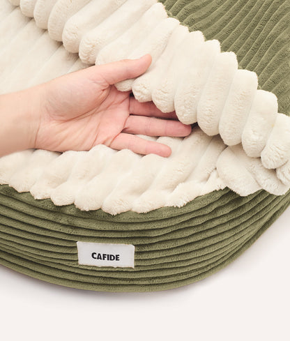 Cafide Cama Con Capucha Para Perro Con Tejido De Pana Verde. Modelo Maso. Talla M (60x80x10 Cm)_4