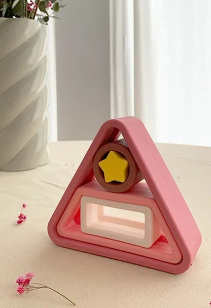 Juguete Geométrico Apilable Para Bebé De Silicona Orgánica Multifunción Althea Living Multicolor_1