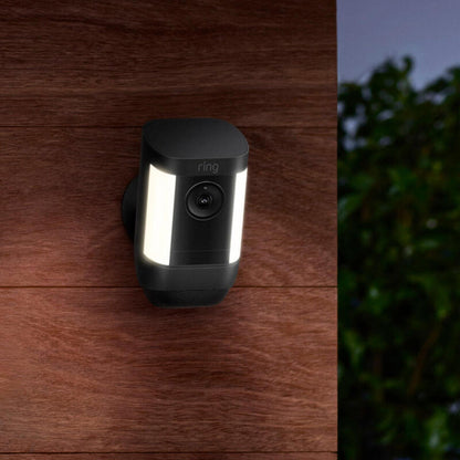 Ring Spotlight Cam Pro Battery Caja Cámara De Seguridad Ip Exterior 1920 X 1080 Pixeles Techo/pared_1